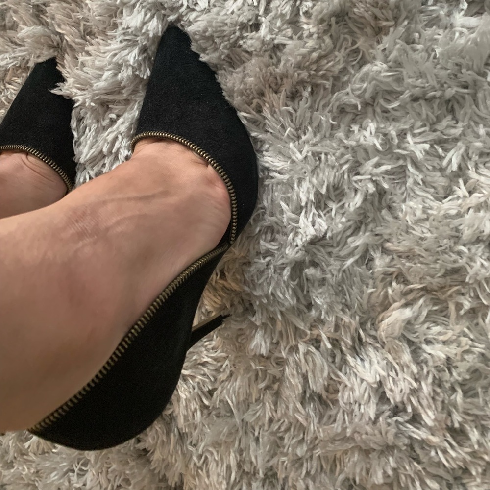 Black heels